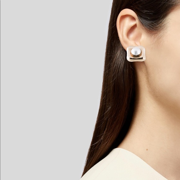 WoW 🤩 Gorgeous solid 14k Mabe Pearl Earrings - Picture 2 of 5